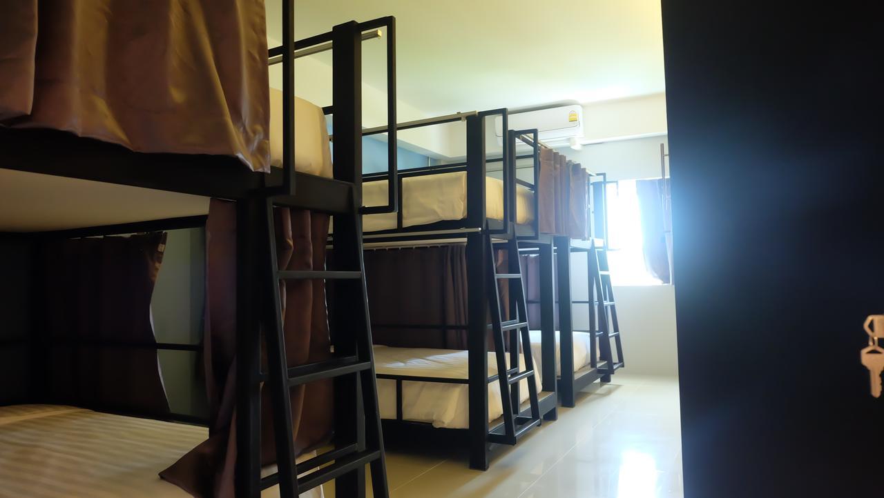 Airport Hostel Phuket Nai Yang Beach Екстериор снимка